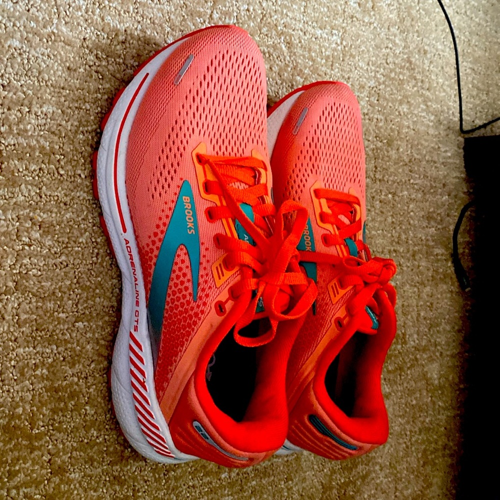 Brooks Adrenaline GTS